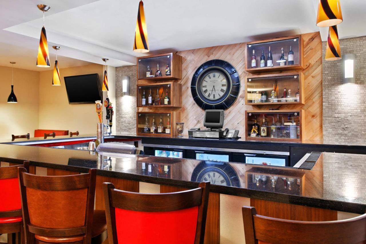 Four Points By Sheraton Κόλετζ Στέισον Εξωτερικό φωτογραφία
